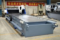 Máy  tạo rãnh chử V - để bẻ  thép tấm 