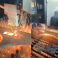 Máy tôn carbon steel  25mm bằng Oxygen